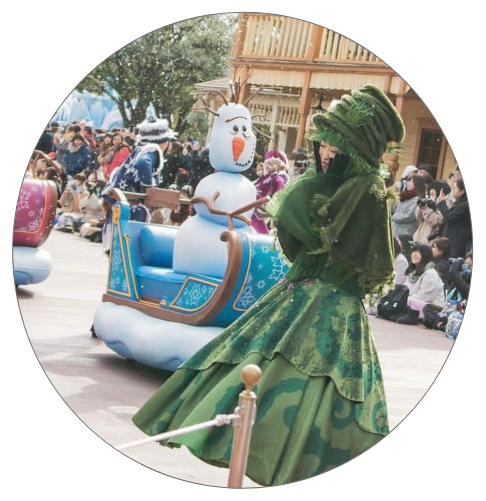 夢の国のダンサー